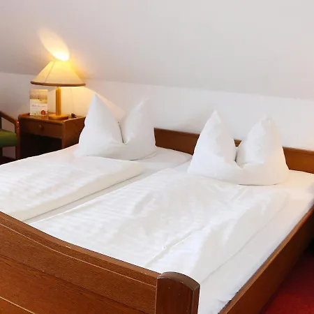 Landhotel & Reiterhof Schumann Hotel Triptis