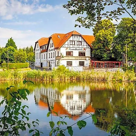 Landhotel & Reiterhof Schumann 3* Triptis