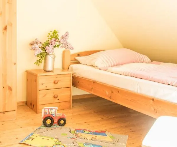 Landhotel & Reiterhof Schumann 3* Triptis