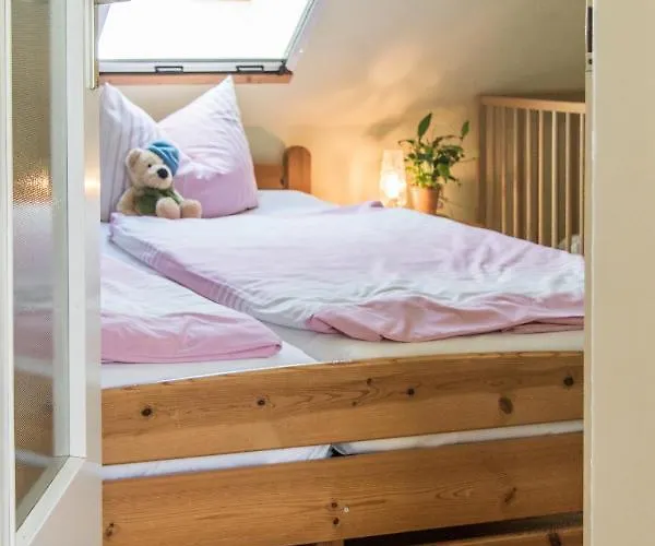 Отель Landhotel & Reiterhof Schumann Triptis