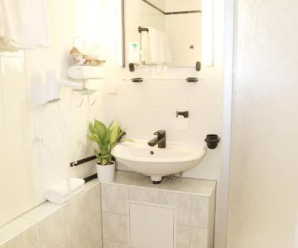 & Reiterhof Schumann Triptis